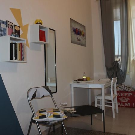 Bed 'N Books Bed & Breakfast Sassari Exterior photo